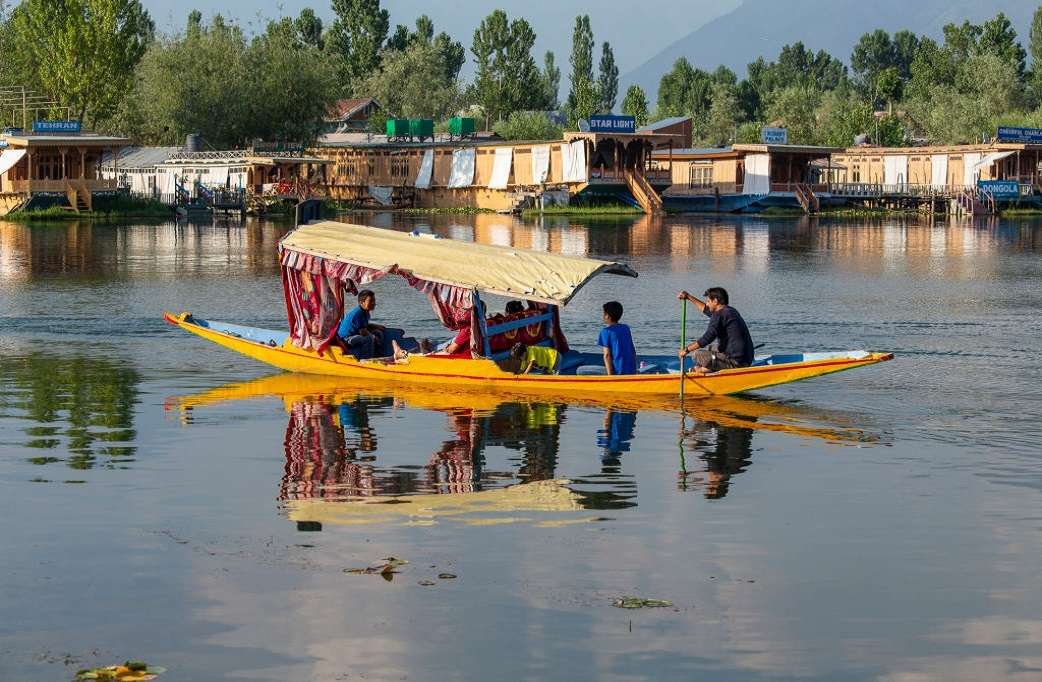 Srinagar - Winter Spots for couples